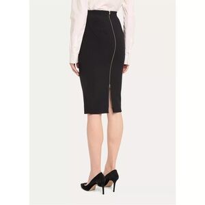 Victoria Beckham
Crepe Pencil Skirt
Black, 10 Uk (6 Us)